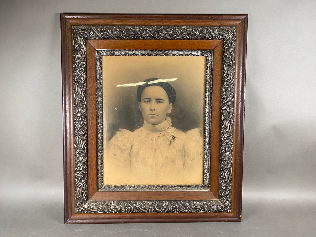Image for July 2026 Gallery Auction Featuring Antique & Vintage Furniture, Art, Glassware, China, Jewelry & Decorative Accents