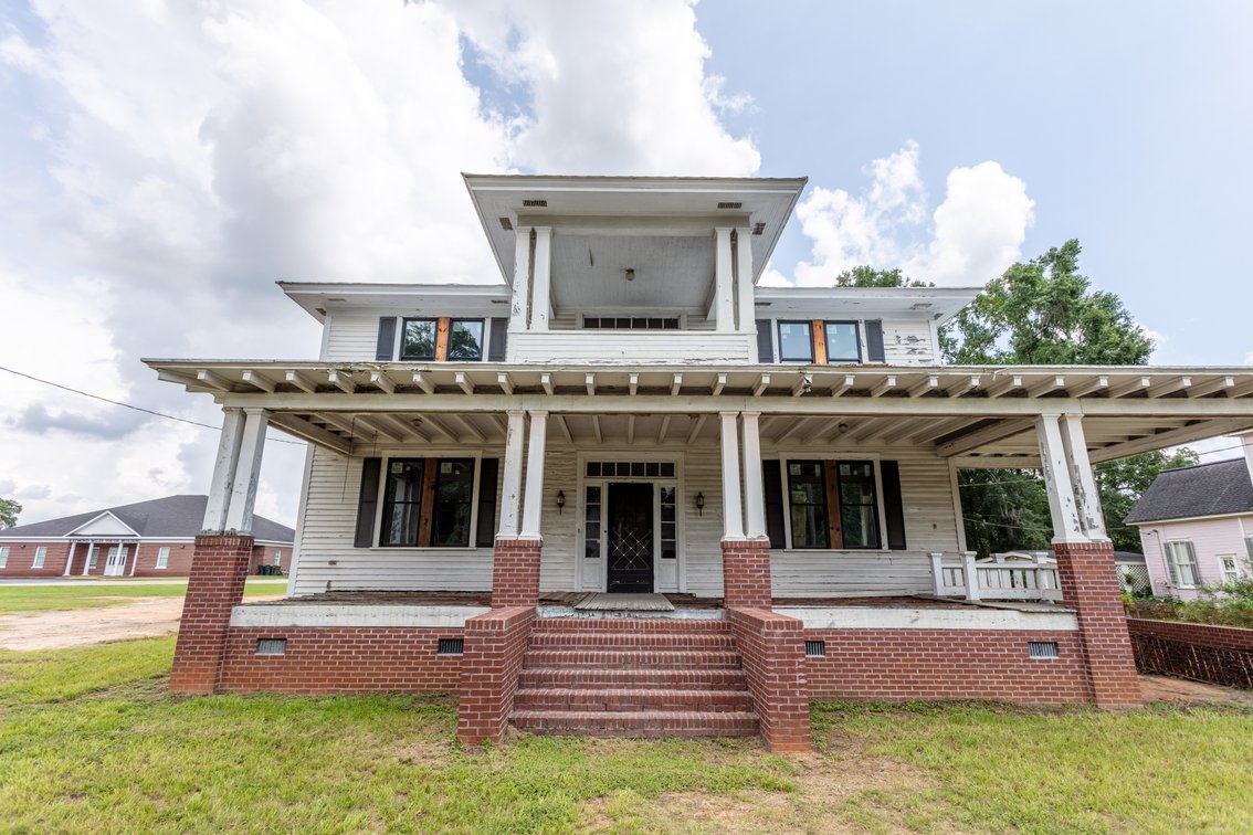 Image for Historic Downtown Restoration Opportunity in Bainbridge, Georgia