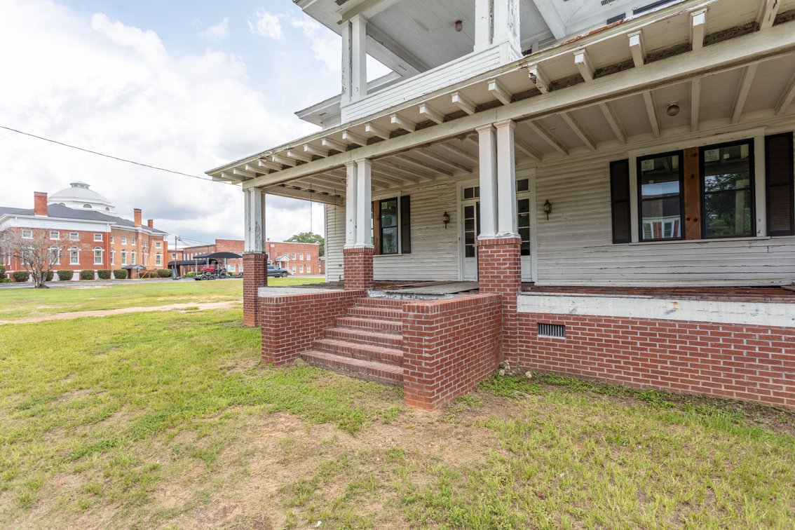 Image for Historic Downtown Restoration Opportunity in Bainbridge, Georgia