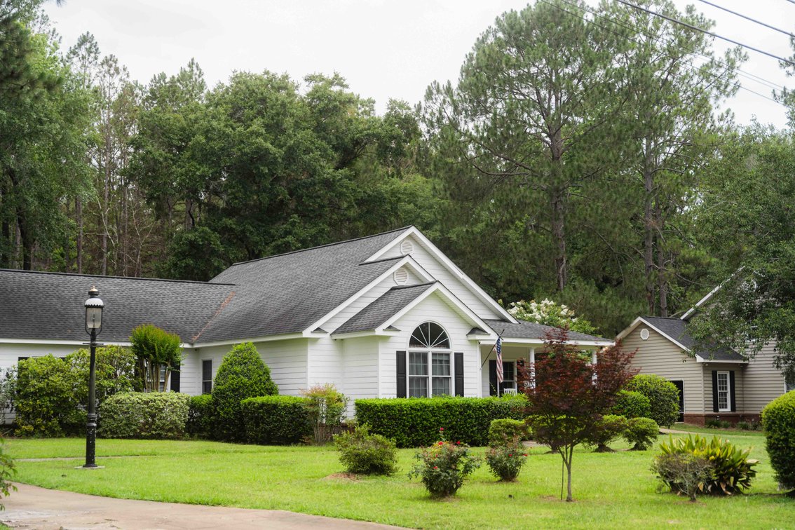 Image for Thomasville Estate Auction, Updated Ivy Hill Home with Pool
