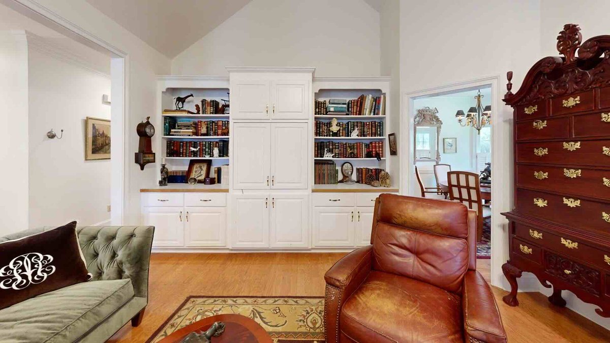 Image for Thomasville Estate Auction, Updated Ivy Hill Home with Pool