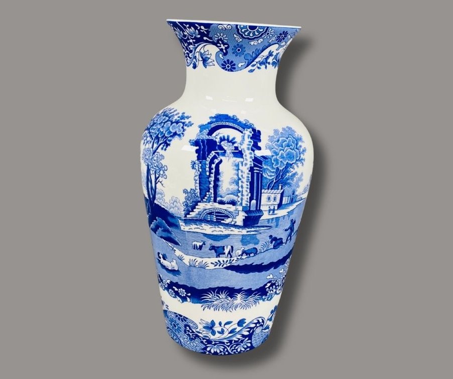 Image for August 2026 Gallery Auction Featuring Antique & Vintage Furniture, Art, Glassware, Porcelain & Home Décor