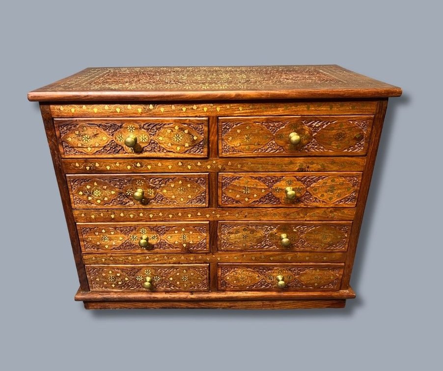 Image for August 2026 Gallery Auction Featuring Antique & Vintage Furniture, Art, Glassware, Porcelain & Home Décor