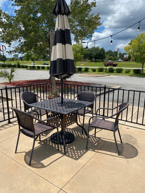 Image for Thomasville Restaurant Auction - Locos Grill and Pub - Complete Liquidation