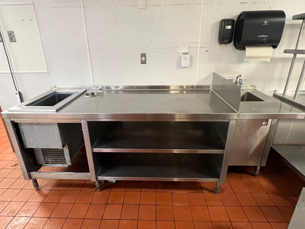 Image for Thomasville Restaurant Auction - Locos Grill and Pub - Complete Liquidation