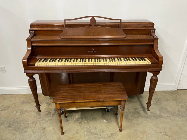 Image for September Combined Gallery Auction Featuring Antiques, Vintage Pottery, Glassware & Collectibles