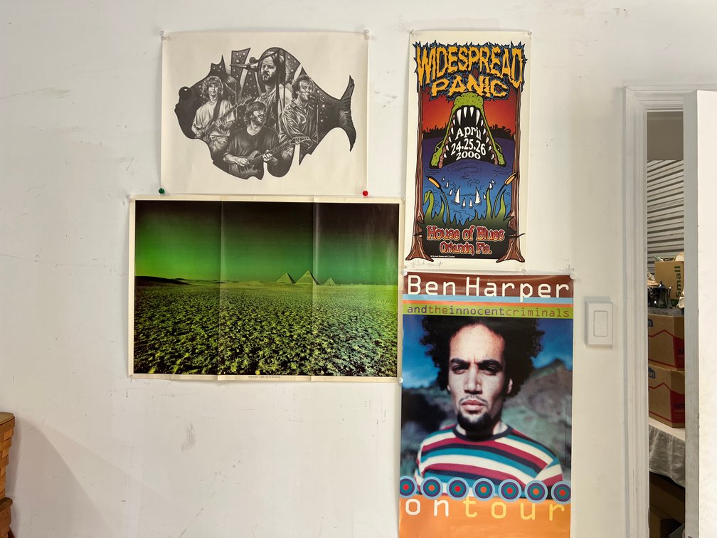 Image for September Combined Gallery Auction Featuring Antiques, Vintage Pottery, Glassware & Collectibles