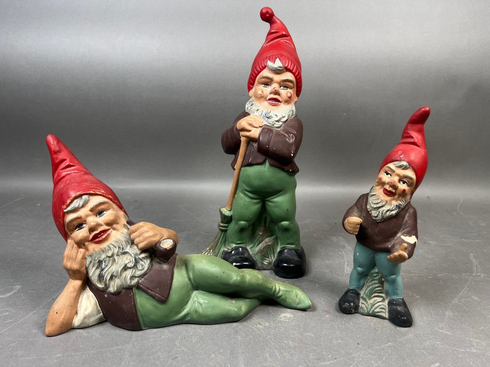 Image for October Gallery Auction Featuring Antiques, Pottery, Glassware, Collectibles & Fine Jewelry