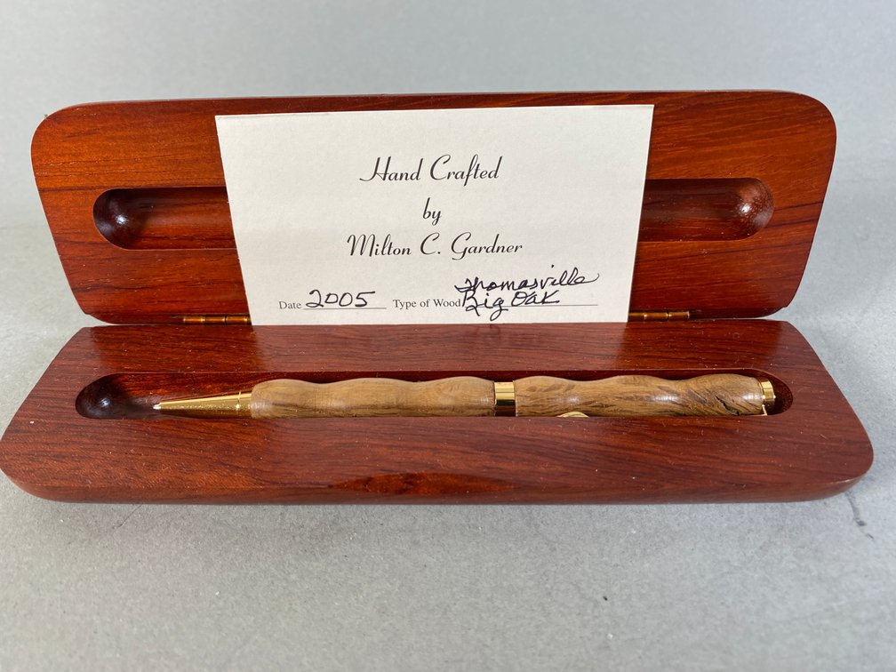 Image for The Betty Cox Estate Auction   Featuring Thomasville and South Georgia Memorabilia, Fine Antiques, Home Furnishings and Decor