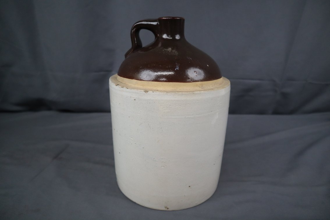 Image for October Gallery – Collectibles, Sports Memorabilia, Jewelry, Antiques, China, Furniture, and More!