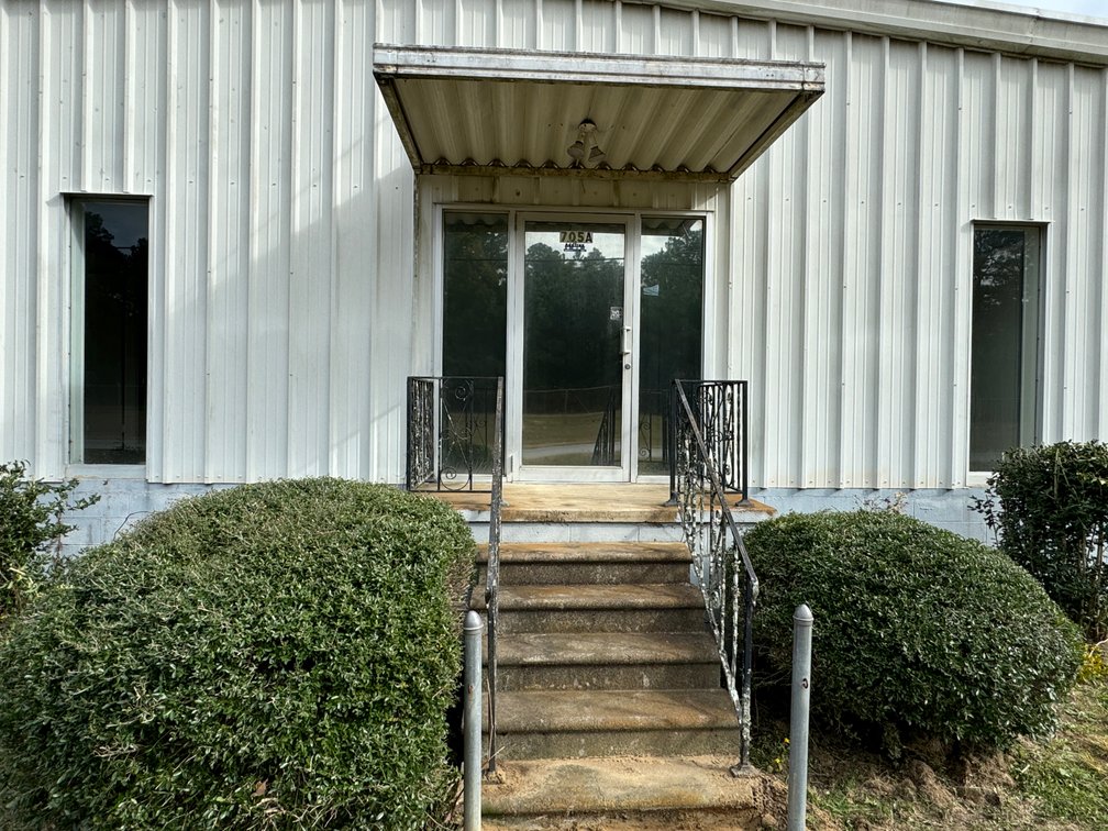 Image for 705 McCollum Lane, Albany – Prime Office & Warehouse Space