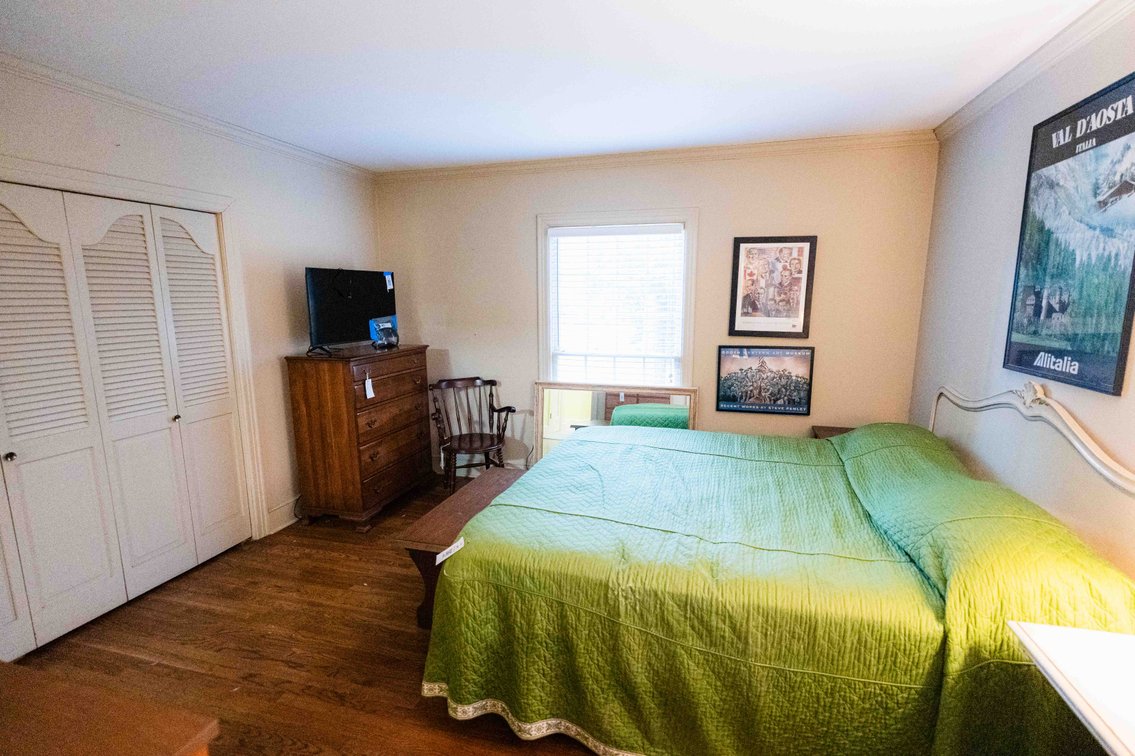 Image for Spacious 2,696 SqFt Brick Home on 0.735 Acres in Albany, GA