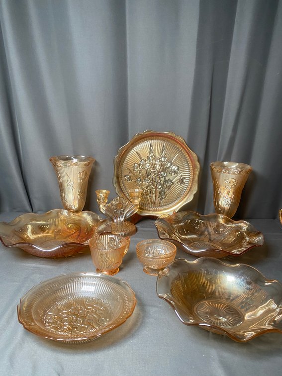 Image for Estate of Stacy and Wynette Suber Day 2 Featuring Antique Glassware, Furniture, Decor and More!