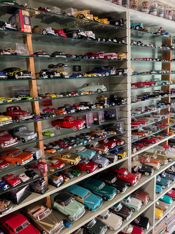 Image for Hot Rod Heaven Featuring Cars, Parts, Tools & Collectibles
