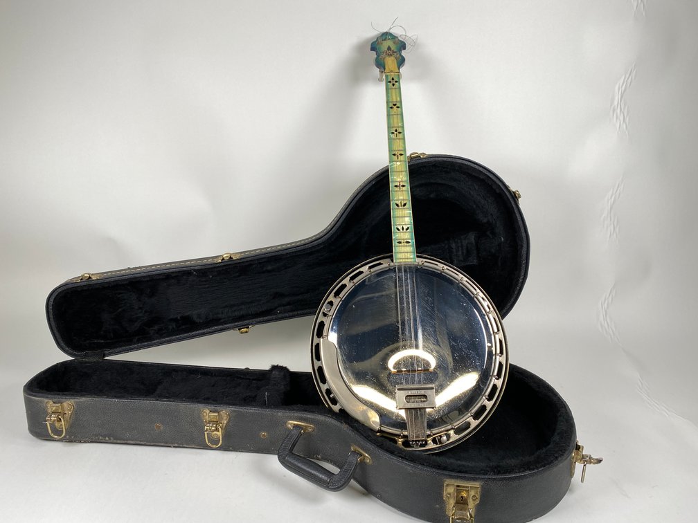 Image for Coins, Artifacts, Trading Cards, Comics, Musical Instruments, and More Collectibles!