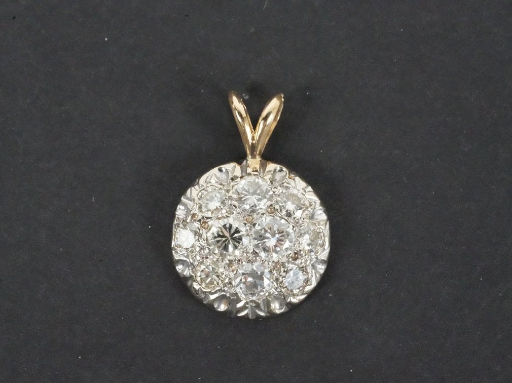 Image for Gold, Diamond and Pearl Jewelry, Artwork, Vintage Furniture, Home Decor, and More!
