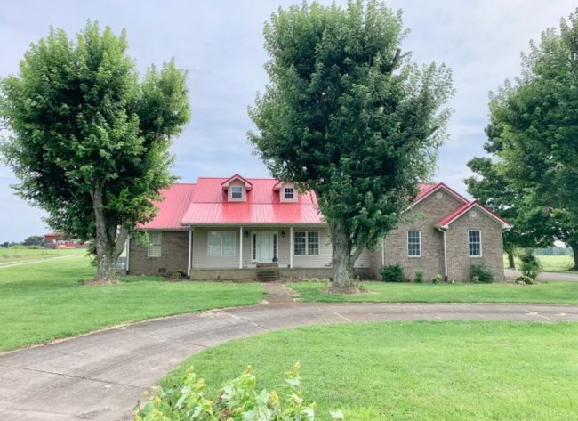 7905 Brownsville Rd. Smiths Grove, KY 42171