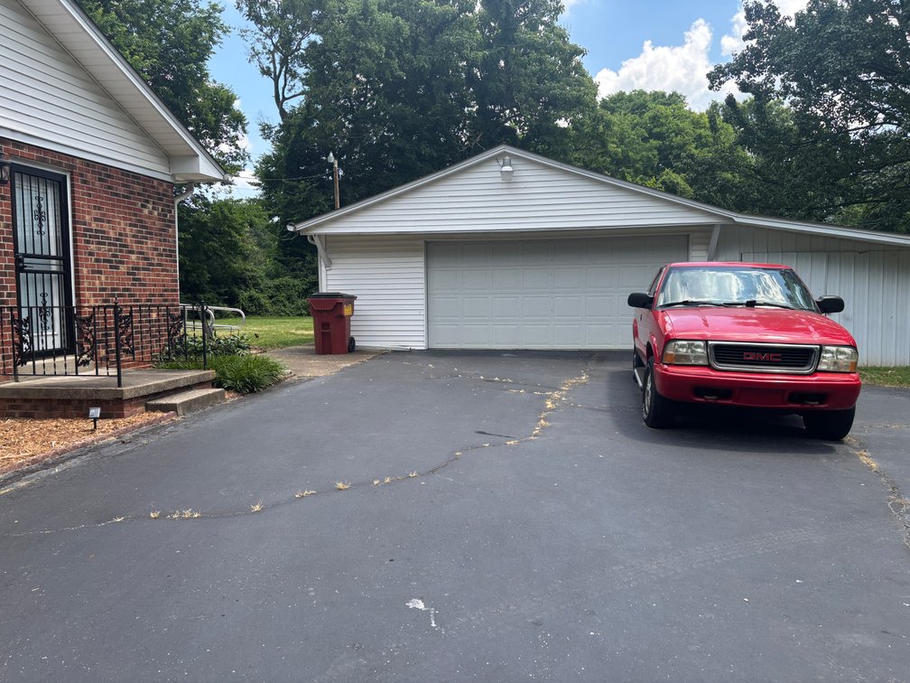 Image for 596 Memphis Junction Rd. Bowling Green, KY 42101 Real Estate Auction