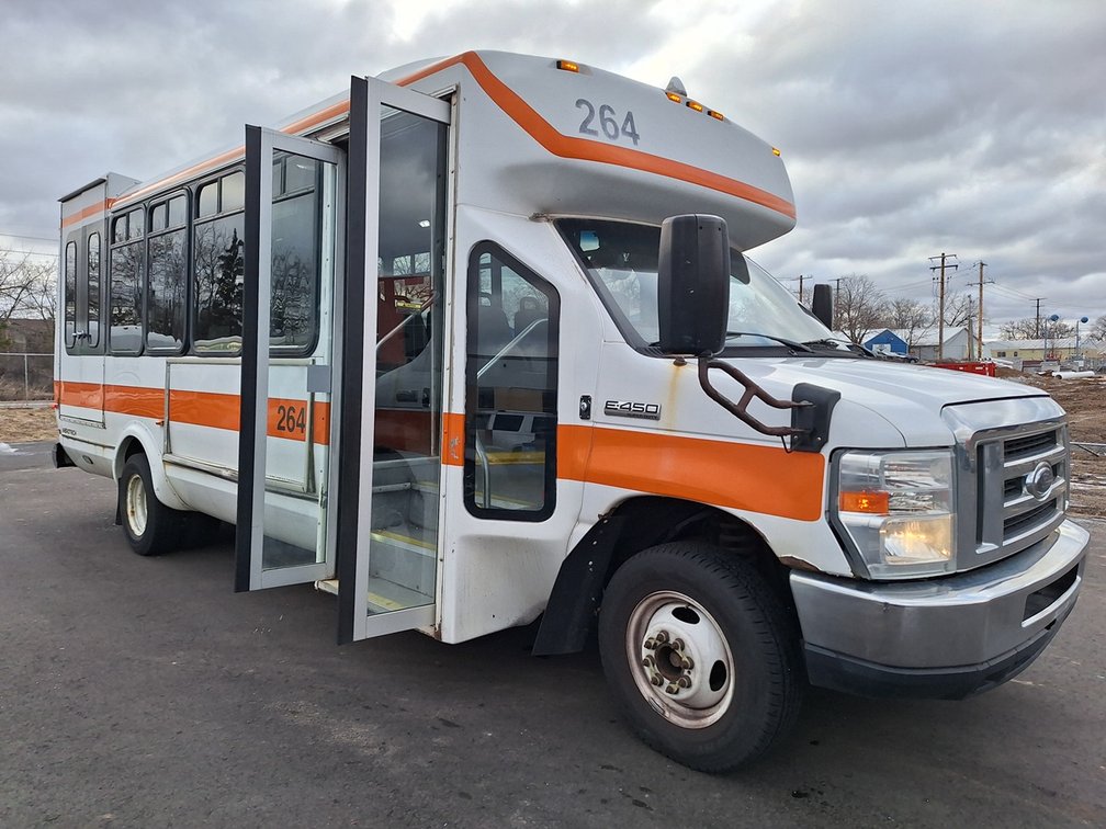 Image for 3 Ford E-450 Transit Buses