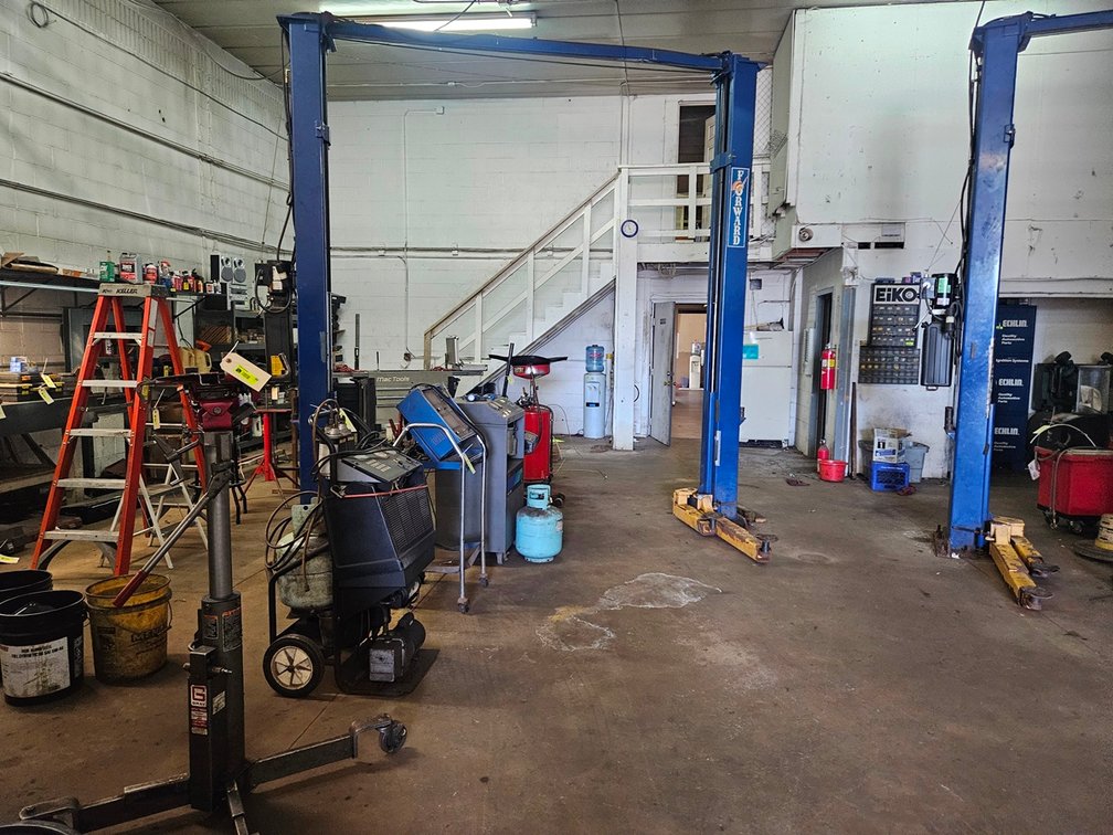 Image for Auto Repair Shop Tools & Equipment