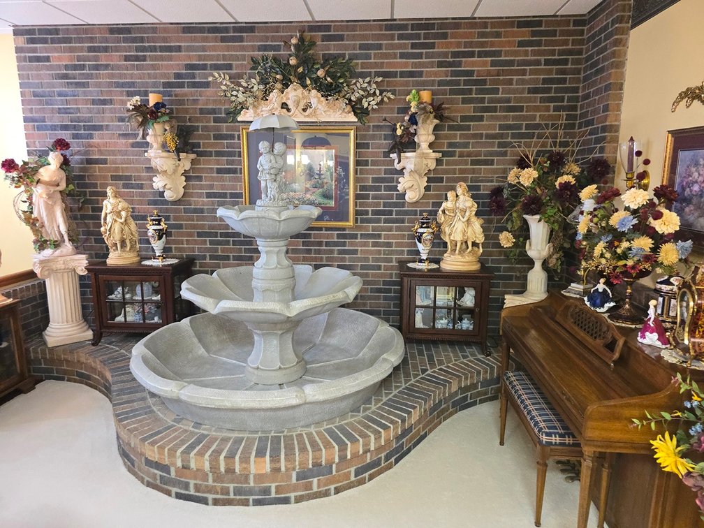 Image for Grand Estate: Collection of Fine Home Decor, Antiques & Treasures