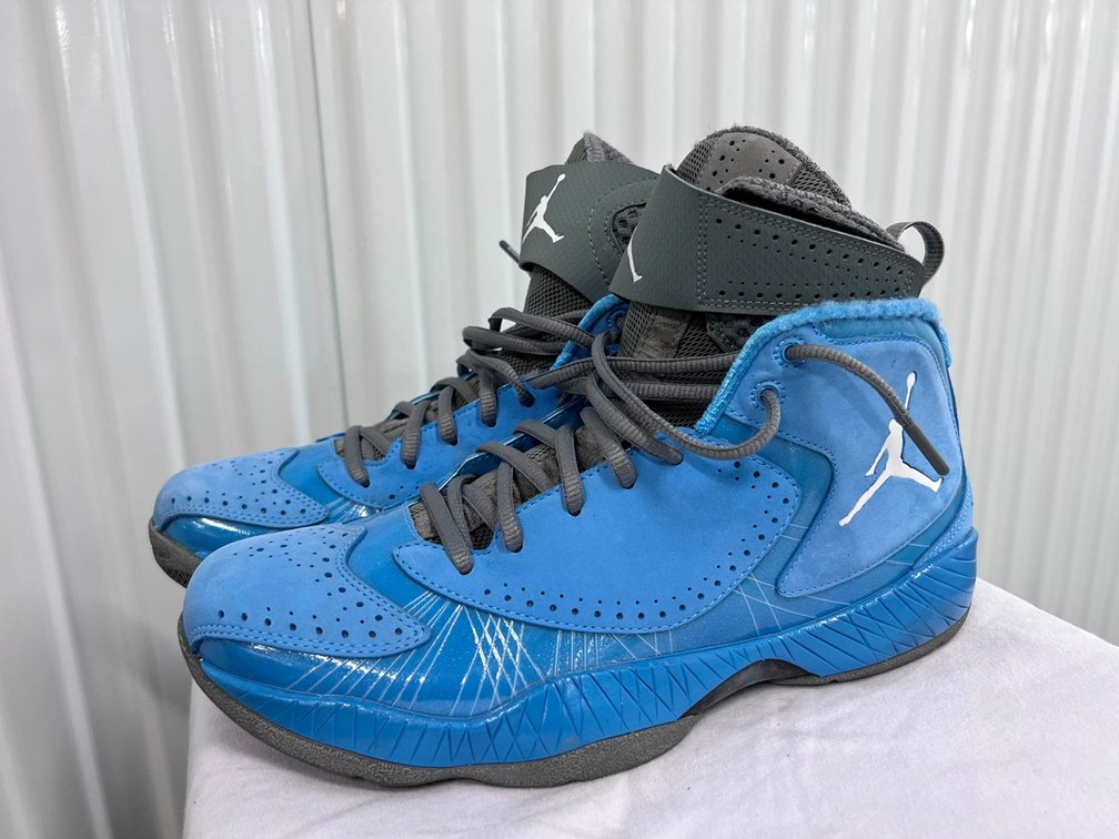 Image for Sneaker Collection - 350+ Pairs