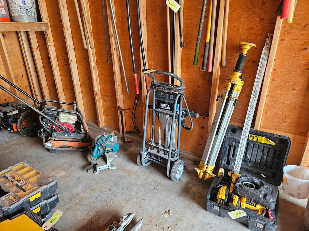 Image for Home Builder/Remodeling Contractor Tools & Equipment