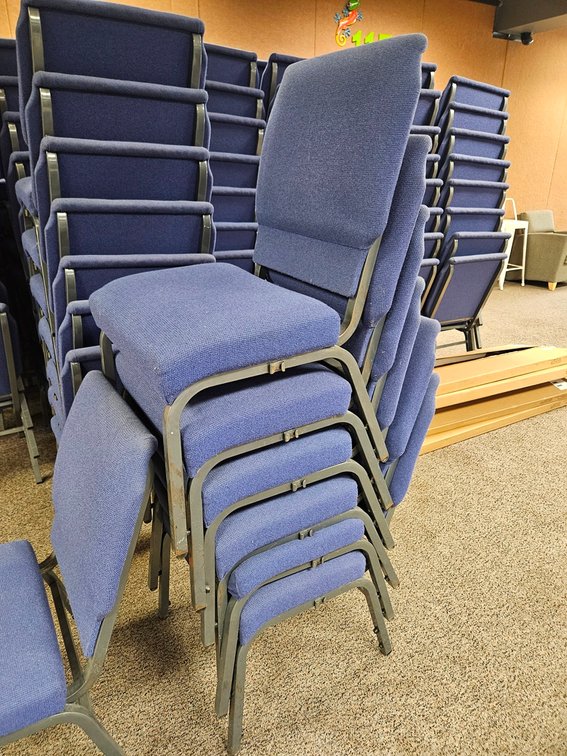 Image for 400 Auditorium/Sanctuary Chairs