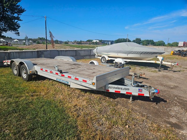 Image for Vehicles, Trailers, Boat, RV & Motorcycle