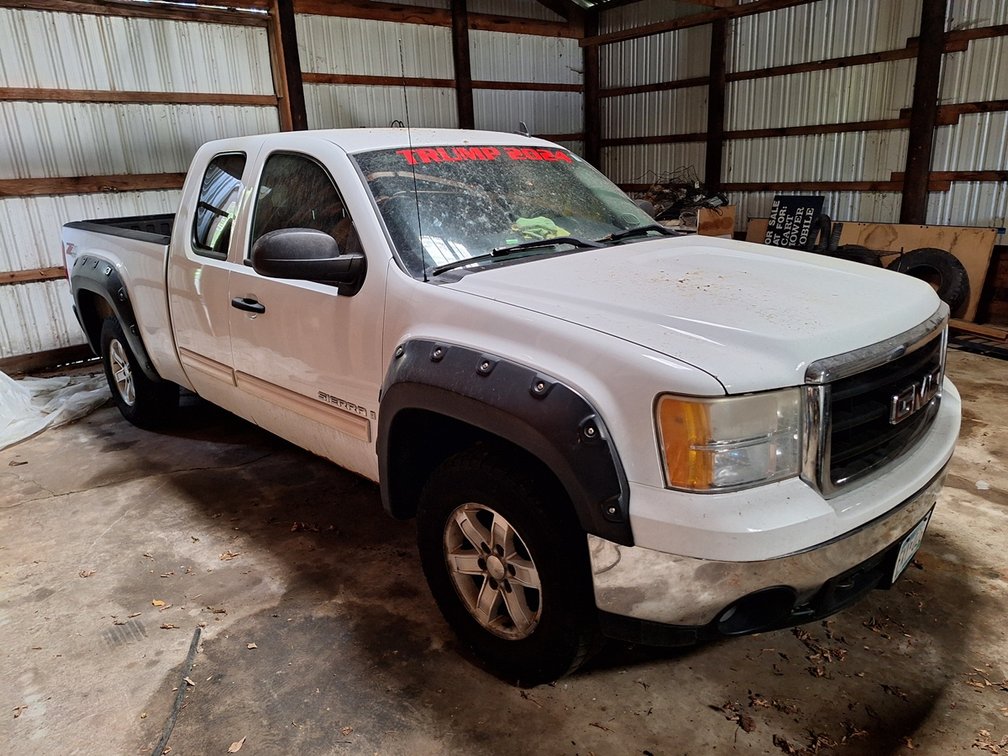 Image for Lund Boat, Vehicles, Restaurant Equipment & More