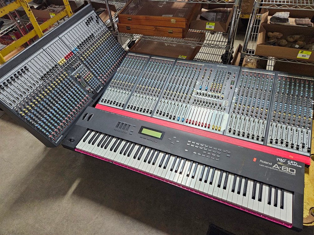 Image for Professional Audio/Video/Lighting Equipment