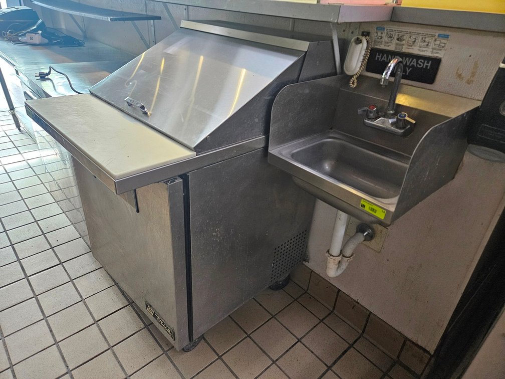 Image for Mesa Pizza Restaurant (Uptown)
