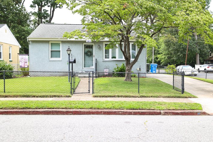Image for Two Bedroom One Bath 780 +/- SF Home Available in National Park