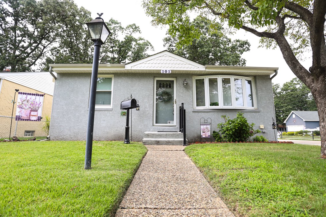 Image for Two Bedroom One Bath 780 +/- SF Home Available in National Park