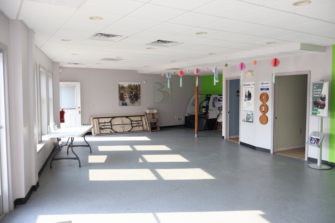 Image for Well Maintained 2,000 +/- SF Stand Alone Building with Great Exposure in West Deptford