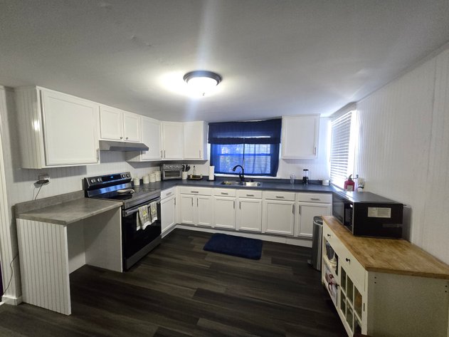 Image for Estate Sale - Two Story 3 BR 1 Bath 1,394 +/- Home Available in Elmer