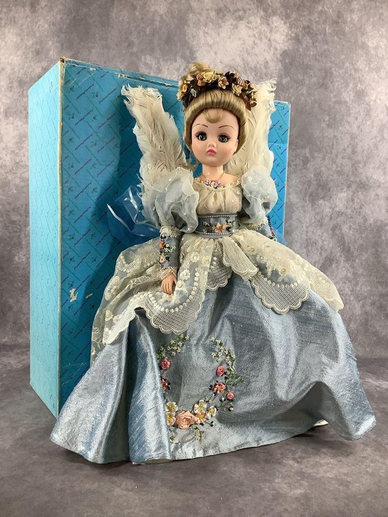 Image for Cissy And Other Madame Alexander Dolls | May 22, 2024 at 8:00 PM