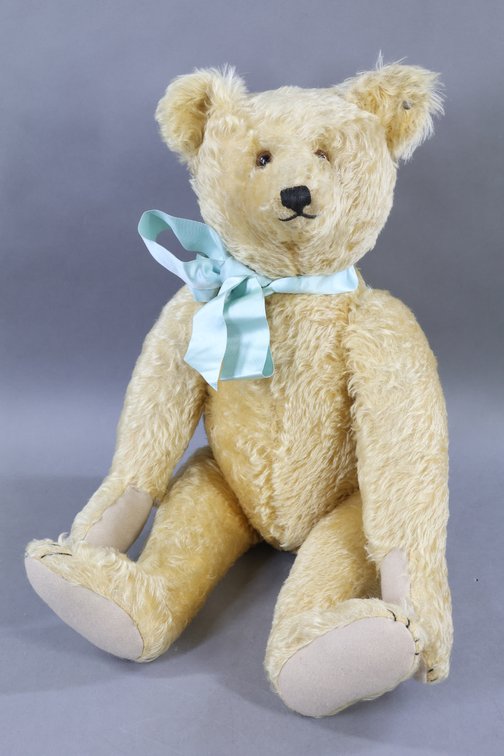 Image for Catalog of Antique and Other Fine Dolls | Day 1 | March 31, 2026 at 10:00 AM