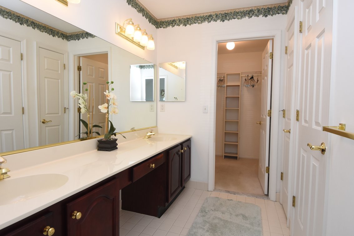 Image for Sale Pending | Real Estate For Sale | 56 Gentry Terrace, Souderton, PA 18964