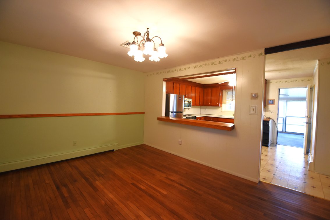 Image for Sale Pending | Real Estate For Sale | 571 Township Line Rd, Telford PA 18969