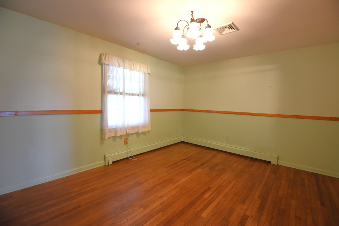 Image for Sale Pending | Real Estate For Sale | 571 Township Line Rd, Telford PA 18969