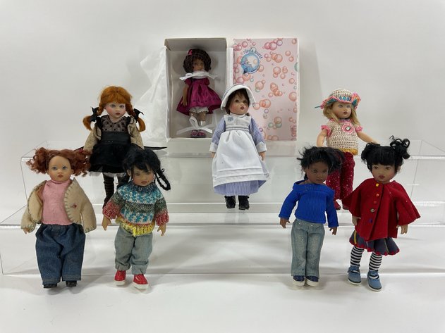 Image for Modern, Collectible and Antique Dolls | September 29, 2026 at 7:00 PM