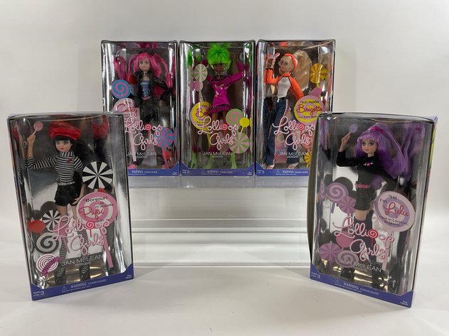 Image for Modern, Collectible and Antique Dolls | September 29, 2026 at 7:00 PM