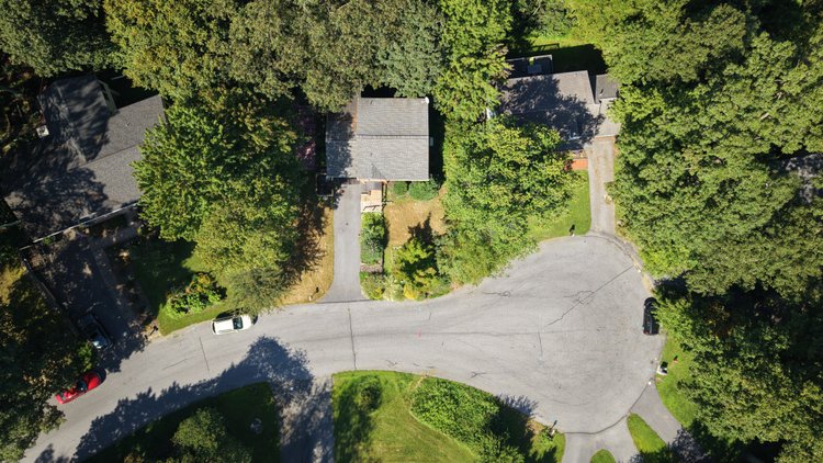Image for Real Estate For Auction | 12 Picnic Woods Circle, Lititz, PA 17543 | October 1, 2026 at 4:00 PM