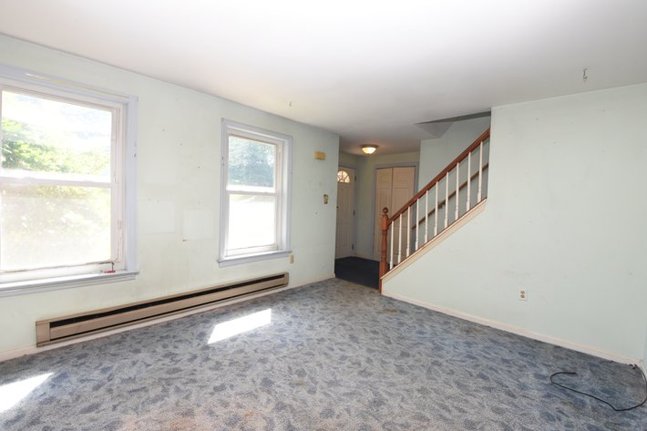 Image for Real Estate For Auction | 12 Picnic Woods Circle, Lititz, PA 17543 | October 1, 2026 at 4:00 PM