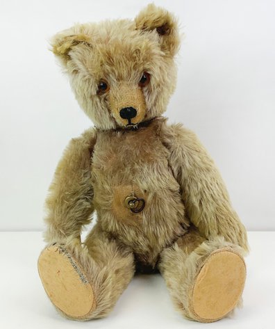 Image for Home & Decor featuring Furniture | November 5, 2026 at 8:00 PM