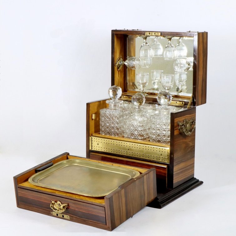 Image for Home & Decor | February 27, 2025 at 8:00 PM