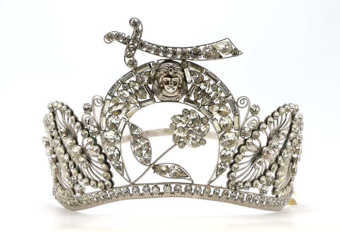Image for Vintage Designer Costume Jewelry and Accessories | August 26, 2025 at 10:00 AM
