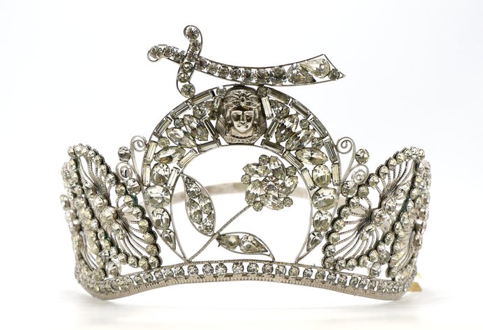 Image for Vintage Designer Costume Jewelry and Accessories | August 26, 2025 at 10:00 AM