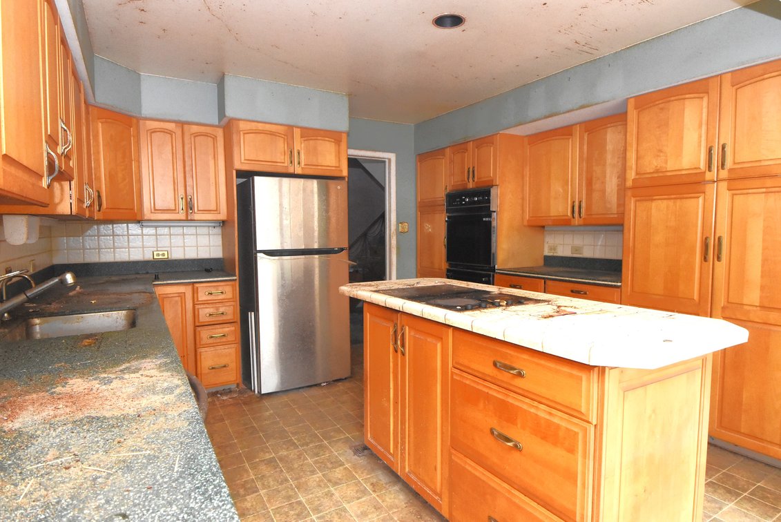 Image for Sold! Real Estate For Auction | 422 Wyndon Rd, Ambler, PA 19002 | November 20, 2025 at 4:00 PM